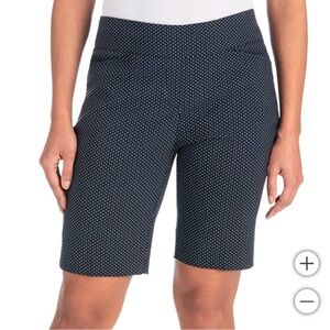 NWT Hilary Radley Ladies Bermuda Pull-On Shorts - Navy Blue & Off-White Dots - M